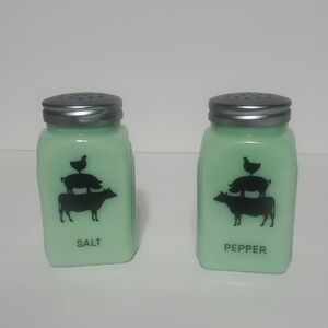 Jadeite Green Glass Farmhouse Salt and Pepper Shakers